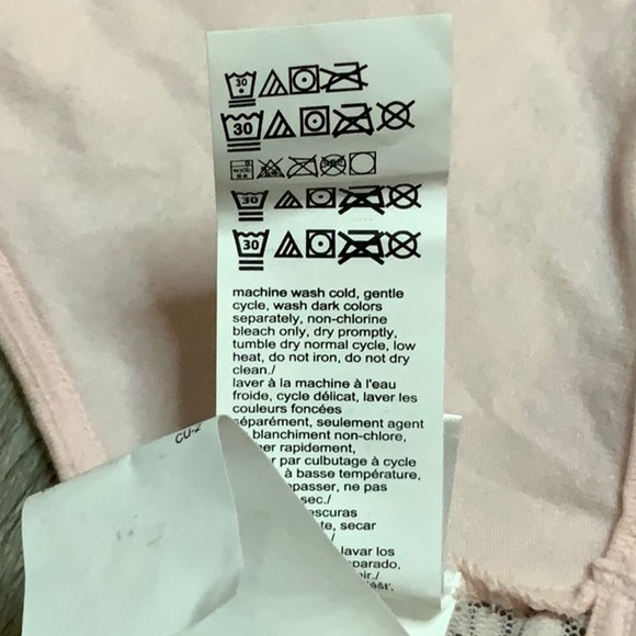 Calvin Klein Size Medium Soft Pink Bra - Never Worn! - Picture 6 of 6